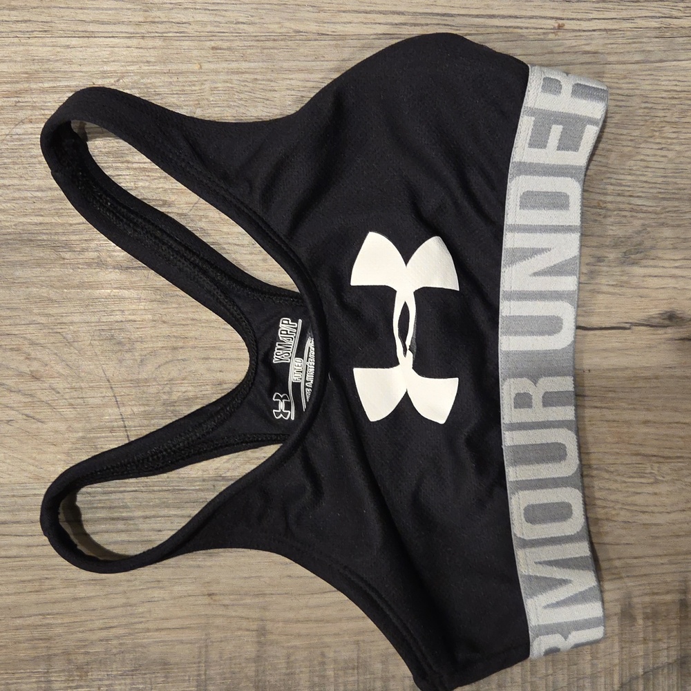 Under Armour girls sport bra - size small